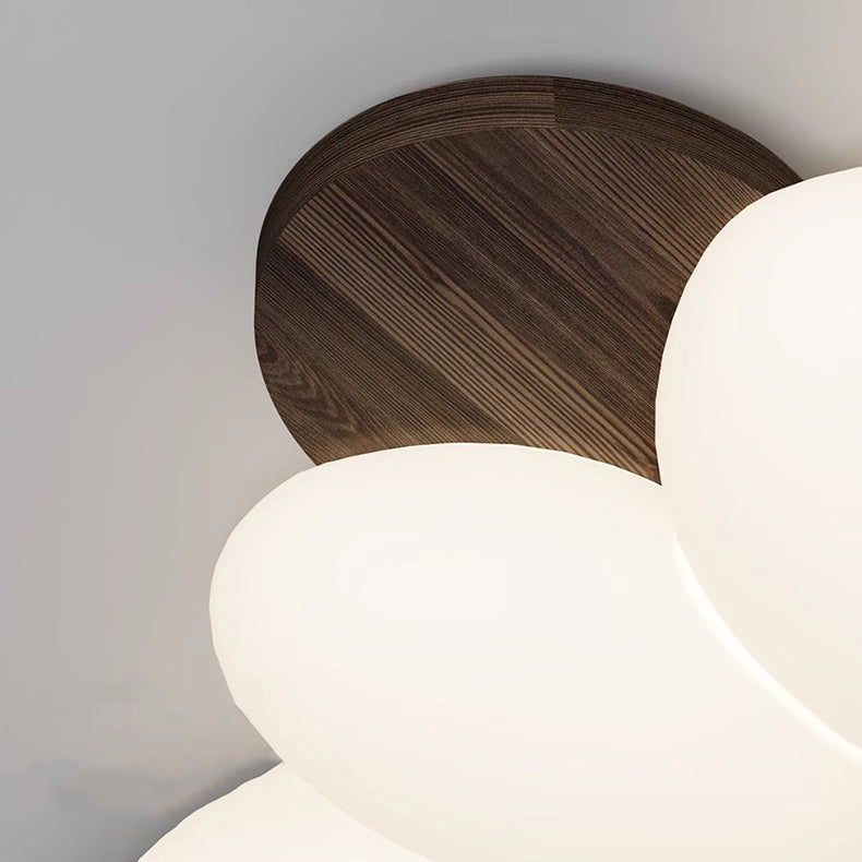 ضوء سقف LED مثبت بشكل متدفق من الخشب الصلب بأزهار نوردية معاصرة لغرفة النوم 