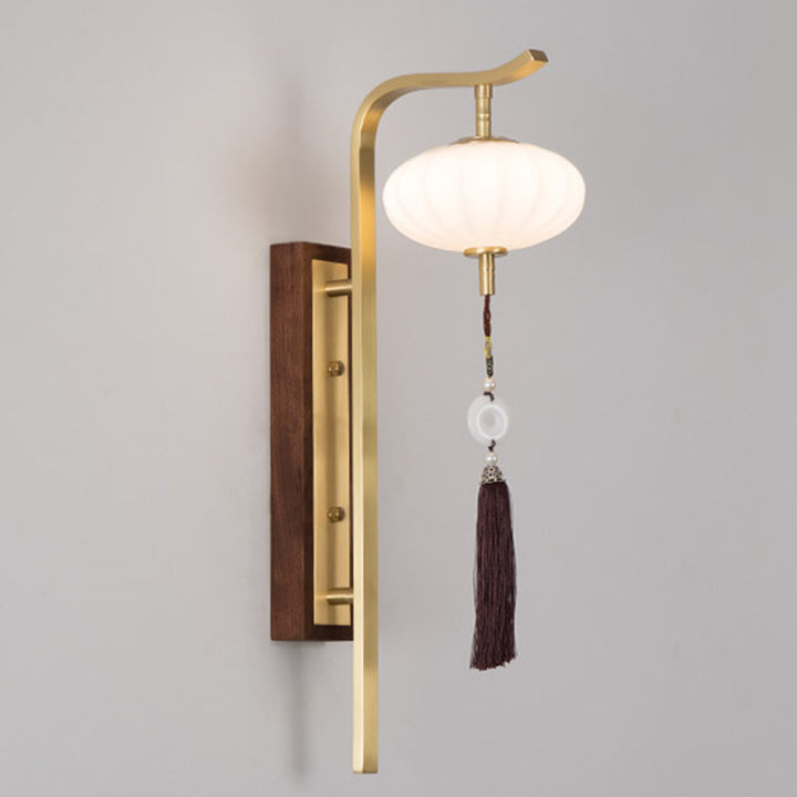 Lanterne ovale chinoise traditionnelle avec abat-jour en cuivre et noyer 1 - Applique murale pour salon 
