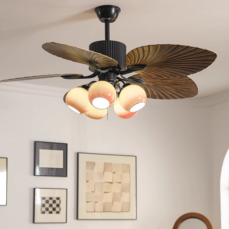 Traditioneller französischer Bananenblätter-ABS-Ventilator mit rundem Glasschirm aus Eisen, 5 - Lichtstangen Deckenventilatorlicht für Wohnzimmer 