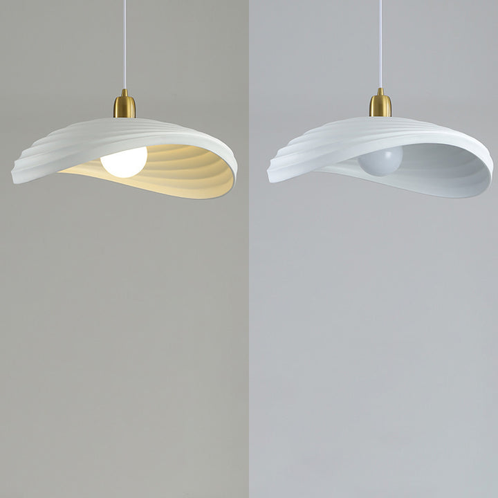 Contemporain nordique forme irrégulière ondulée résine matériel 1 - Suspension lumineuse pour salle à manger 