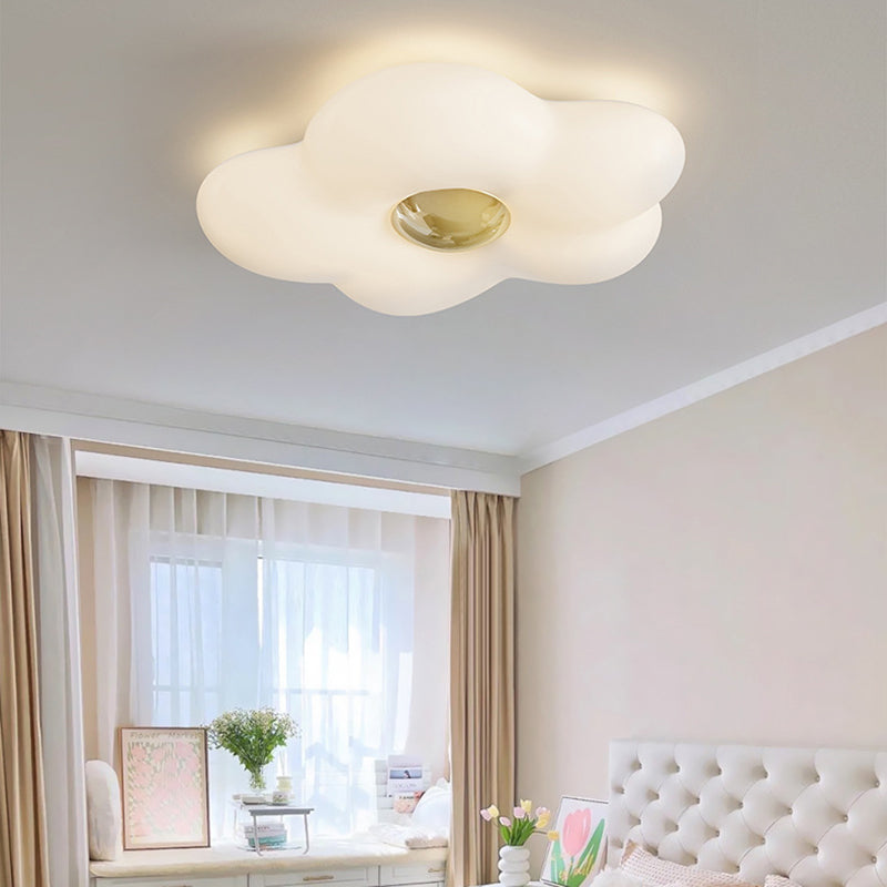 現代北欧クリームフラワーアイアンロト成形LEDフラッシュマウント天井ライト寝室用 