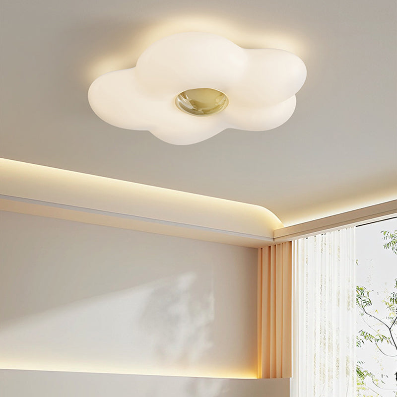 現代北欧クリームフラワーアイアンロト成形LEDフラッシュマウント天井ライト寝室用 