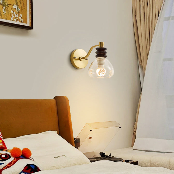 Lampe murale contemporaine rétro en demi-cercle en bois de caoutchouc, fer et verre 1 - lumière pour chambre 