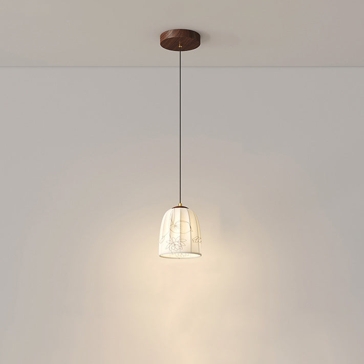 Dôme français traditionnel imprimé de fleurs semi-circulaires en fer et tissu 1 - Suspension lumineuse pour chevet 