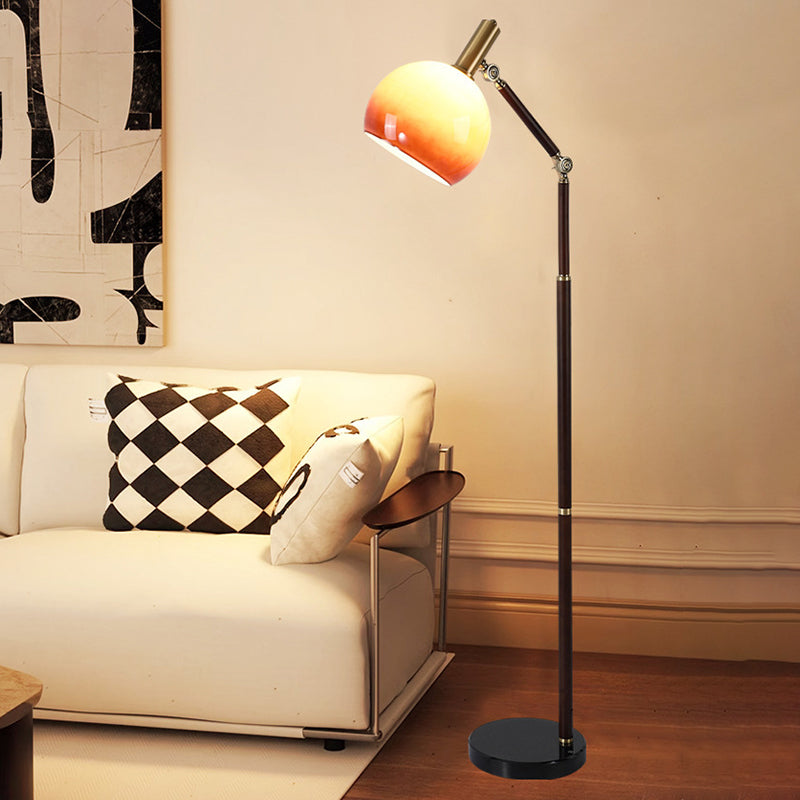 Zeitgenössische Retro-Halbrund-Basis Biegsame Gummiholz Marmor Glas 1-Licht Stehende Stehlampe für Wohnzimmer 