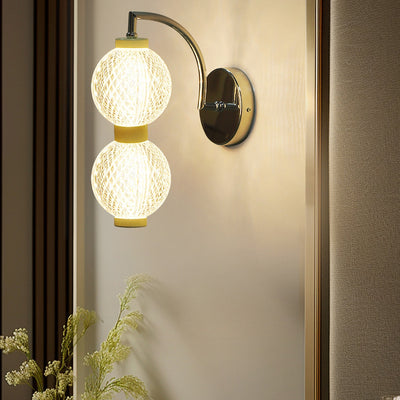 Lampe murale contemporaine nordique avec orbes rondes en acrylique et fer 1/2 - pour chambre à coucher 