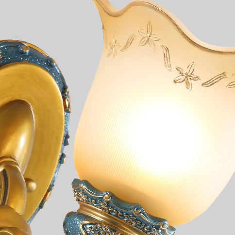 Lámpara de Aplique de Pared de Resina de Hierro con Vidrio de Gloria de la Mañana Europea Tradicional 1/2 - Luz para Pasillos 