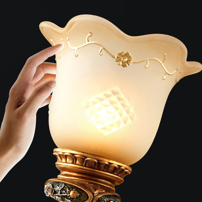 Lámpara de Aplique de Pared de Resina de Gloria Matutina Europea Tradicional de Vidrio 1 - Luz Para Pasillos 