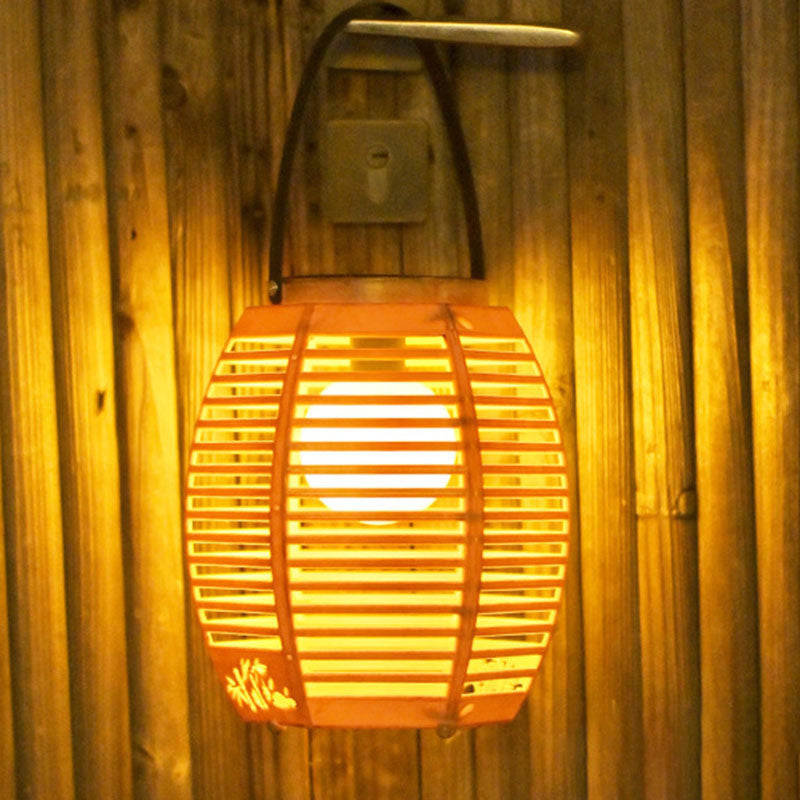 Traditionelle chinesische ABS-Laternenform Solar USB wiederaufladbare LED-Außenleuchte für den Garten 