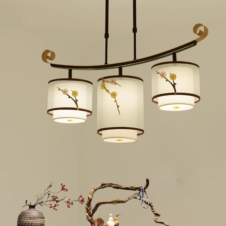 Traditionelle chinesische Zylinder-Musterstoff-Lampenschirm Eisen 3/4 - Licht Kronleuchter für Esszimmer 