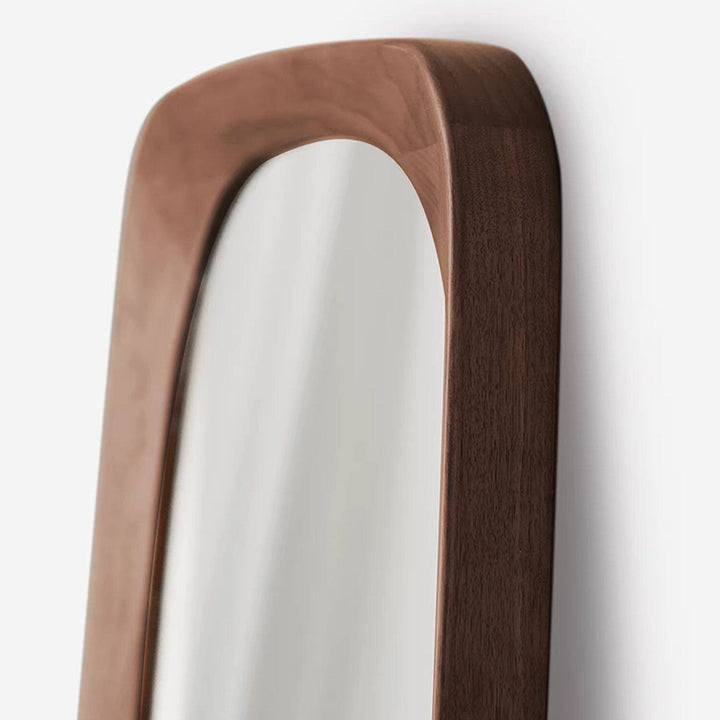 Zeitgenössischer nordischer rechteckiger Ganzkörperspiegel mit abgerundeten Ecken aus Walnuss-Massivholz, Sperrholz und Glas, freistehend &amp; wandmontiert, für Schlafzimmer und Wohnzimmer 
