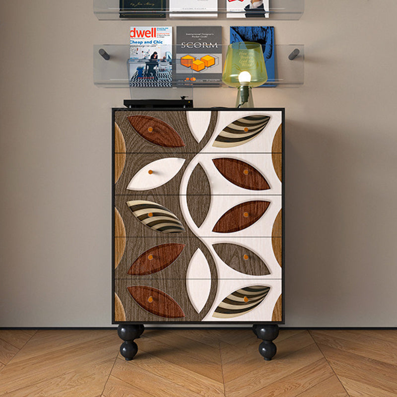 Armoire de rangement artistique contemporaine en bois massif avec façades de tiroirs sculptées, 5 tiroirs pour salon 