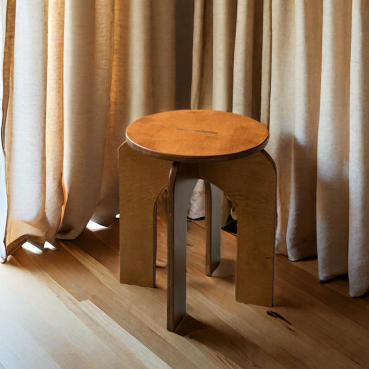 Tabouret bas polyvalent contemporain au style rétro, rond, en bois de bouleau et contreplaqué marin, pour salon, chambre et entrée 