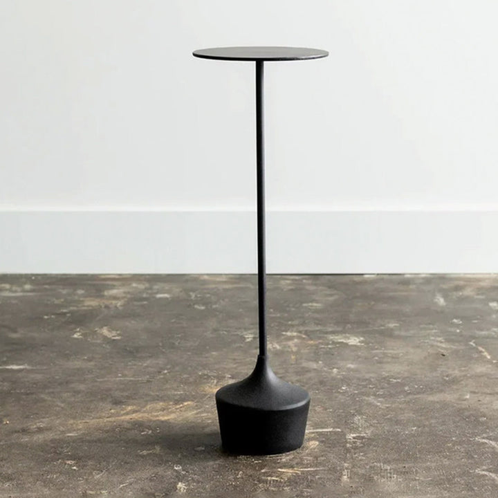 Table d’appoint ronde moderne minimaliste en fer et béton pour salon 