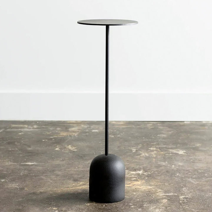 Table d’appoint ronde moderne minimaliste en fer et béton pour salon 