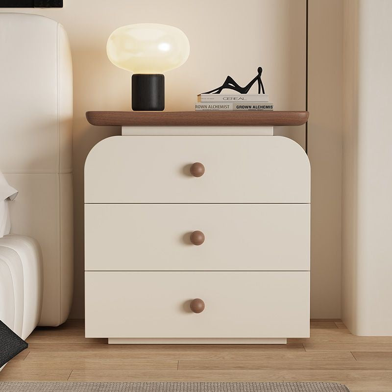 Zeitgenössisches nordisches Design mit abgerundeten Kanten, rechteckiger Nachttisch aus Massivholz und Sperrholz, kratzfestes Leder, 2 Schubladen für das Schlafzimmer 