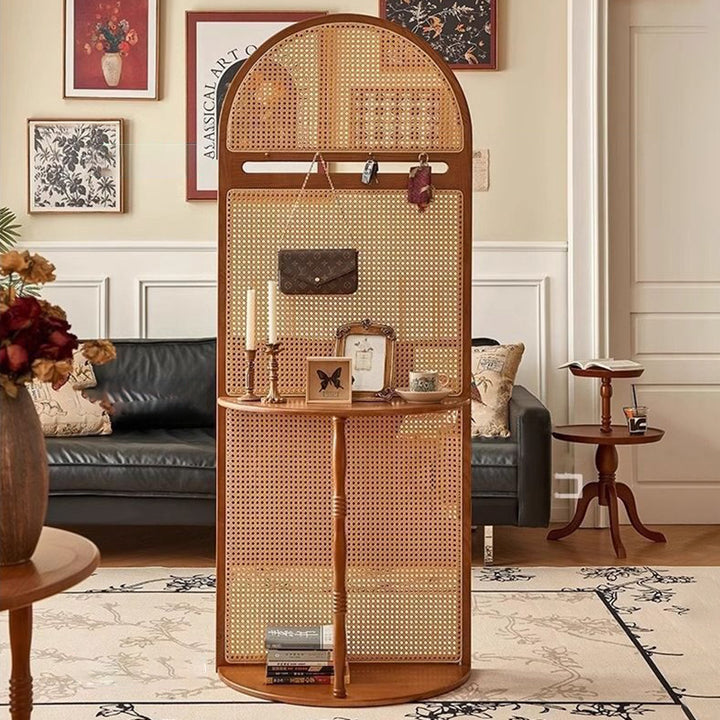 Traditioneller Vintage-Ausstellungsregal mit Bogen aus massivem Holz und Rattan-Gewebe, 2-stufig, für das Wohnzimmer 