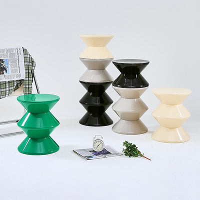 Modern Minimalist Hourglass-Shaped Round PP Side Table 1-Tier For Living Room & Bedroom
