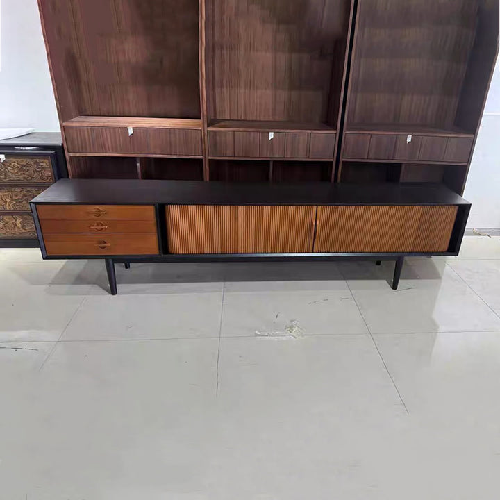 Moderner rechteckiger TV-Schrank im Retro-Stil aus massivem Eschenholz und Sperrholz mit 3 Schubladen und 3 Regalböden für das Wohnzimmer 