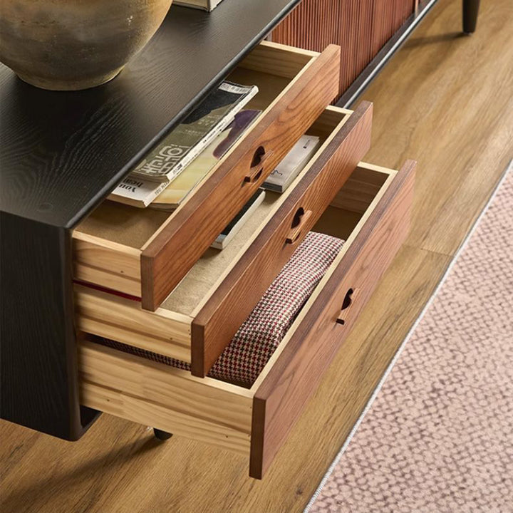 Moderner rechteckiger TV-Schrank im Retro-Stil aus massivem Eschenholz und Sperrholz mit 3 Schubladen und 3 Regalböden für das Wohnzimmer 