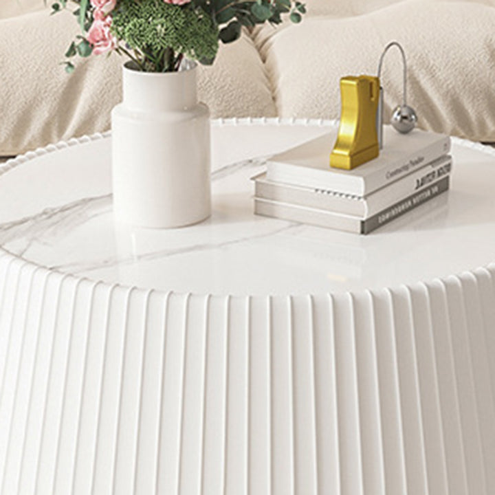 Table basse moderne minimaliste en cuir PU, pierre frittée, fer, bois massif et contreplaqué, de forme diamant/ronde, pour salon 