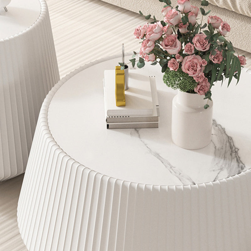 Table basse moderne minimaliste en cuir PU, pierre frittée, fer, bois massif et contreplaqué, de forme diamant/ronde, pour salon 