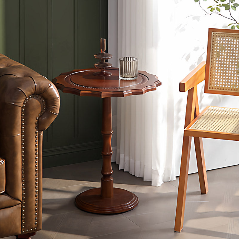 Traditional European Solid North American Red Oak Round Side Table With Wavy Carved Edge For Living Room