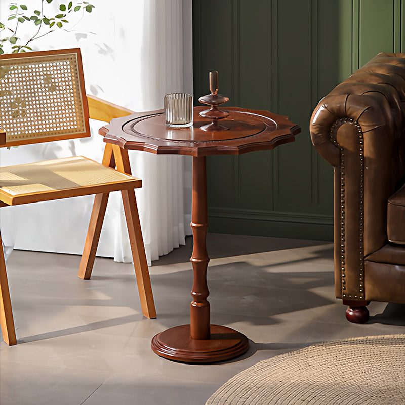 Traditional European Solid North American Red Oak Round Side Table With Wavy Carved Edge For Living Room