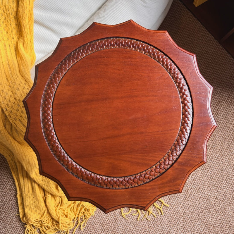 Traditional European Solid North American Red Oak Round Side Table With Wavy Carved Edge For Living Room