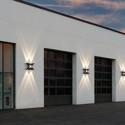 Lámpara de Aplique de Pared LED de Aluminio Impermeable con Geometría de Simplicidad Moderna para Patio Exterior 