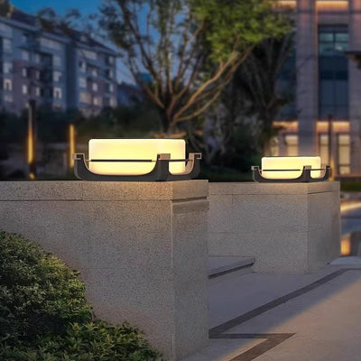Lumière extérieure LED solaire en acier inoxydable étanche minimaliste moderne pour jardin 