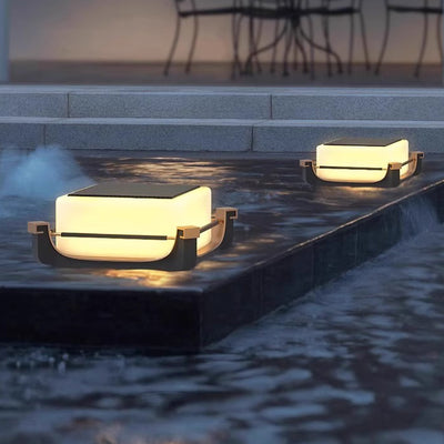 Lumière extérieure LED solaire en acier inoxydable étanche minimaliste moderne pour jardin 