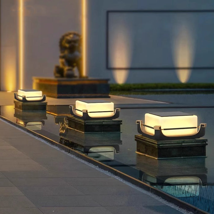 Lumière extérieure LED solaire en acier inoxydable étanche minimaliste moderne pour jardin 