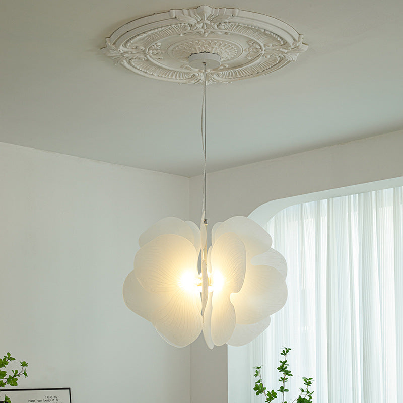 Suspension moderne nordique en fer et acrylique avec un papillon à 1 lumière pour salon 