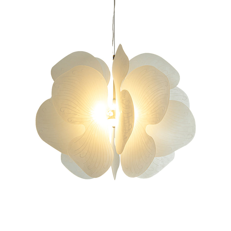 Suspension moderne nordique en fer et acrylique avec un papillon à 1 lumière pour salon 