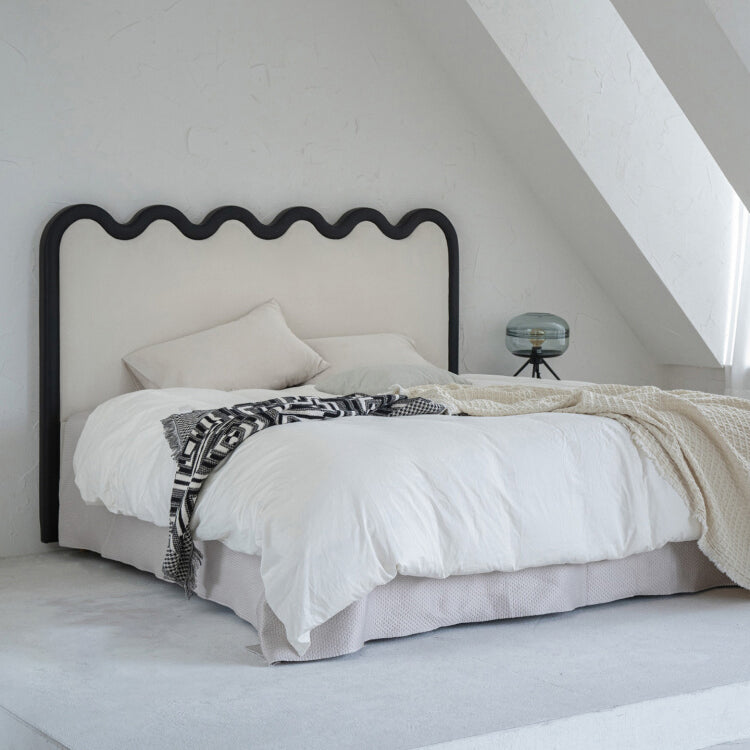 Marco de Cama de Madera Maciza Sin Pintura Ondulada - Diseño Francés de Lino Beige Para Tu Dormitorio 