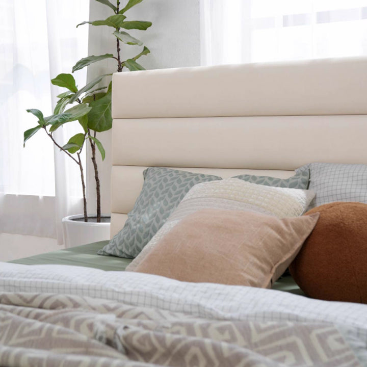 Elegant Pearl Microfiber Leather Upholstered Headboard Bed Frame - Luxury Refined Smooth Edges Bed For Your Bedroom