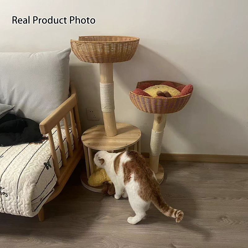 Traditioneller japanischer Rund-Kautschukholz-Naturobstholz-Sisal 1-Katzenwohnung 2-Sitzstangen-Kratzbaum für das Schlafzimmer 