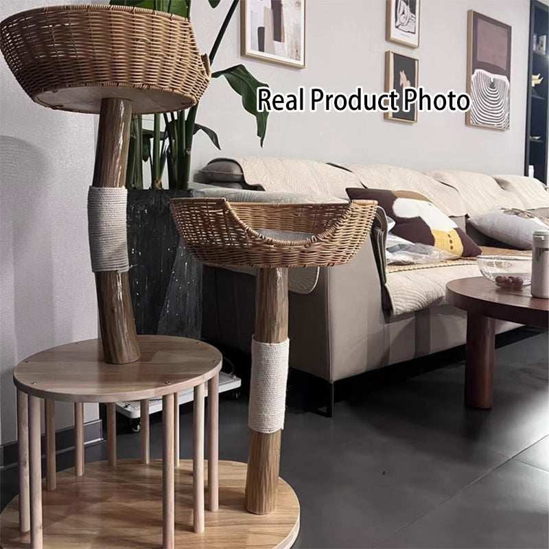 Traditioneller japanischer Rund-Kautschukholz-Naturobstholz-Sisal 1-Katzenwohnung 2-Sitzstangen-Kratzbaum für das Schlafzimmer 