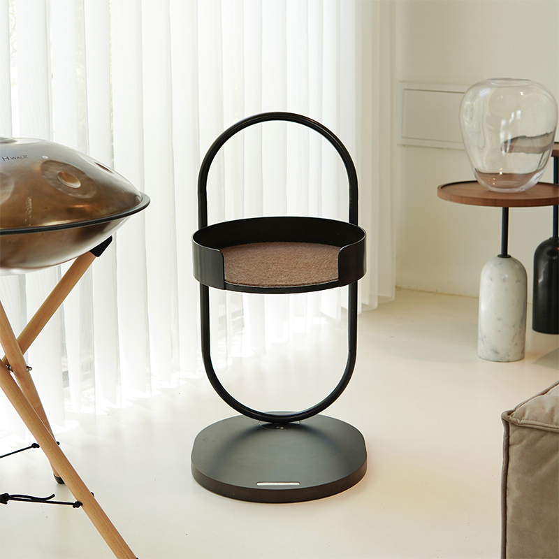 Contemporary Creative Round Pine Wood Medium-Density Fiberboard Iron 1-Perch Multi-Functional Cat Tree For Living Room