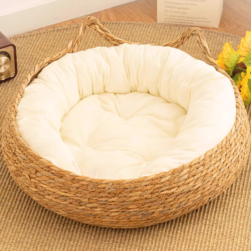 Traditional Farmhouse Round Reed Cotton Rope Cat Bed For Bedroom