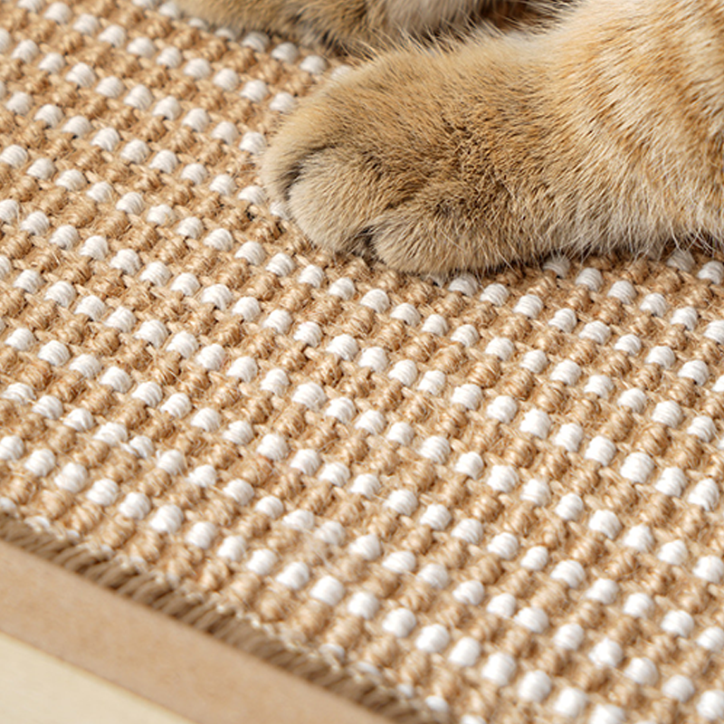 Zeitgenössisches skandinavisches ovales doppelstöckiges Katzenbett aus mitteldichter Faserplatte, Filz und Sisal für das Schlafzimmer 