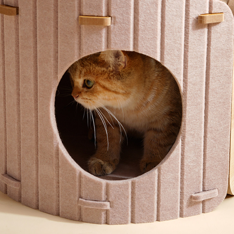 Zeitgenössisches skandinavisches ovales doppelstöckiges Katzenbett aus mitteldichter Faserplatte, Filz und Sisal für das Schlafzimmer 