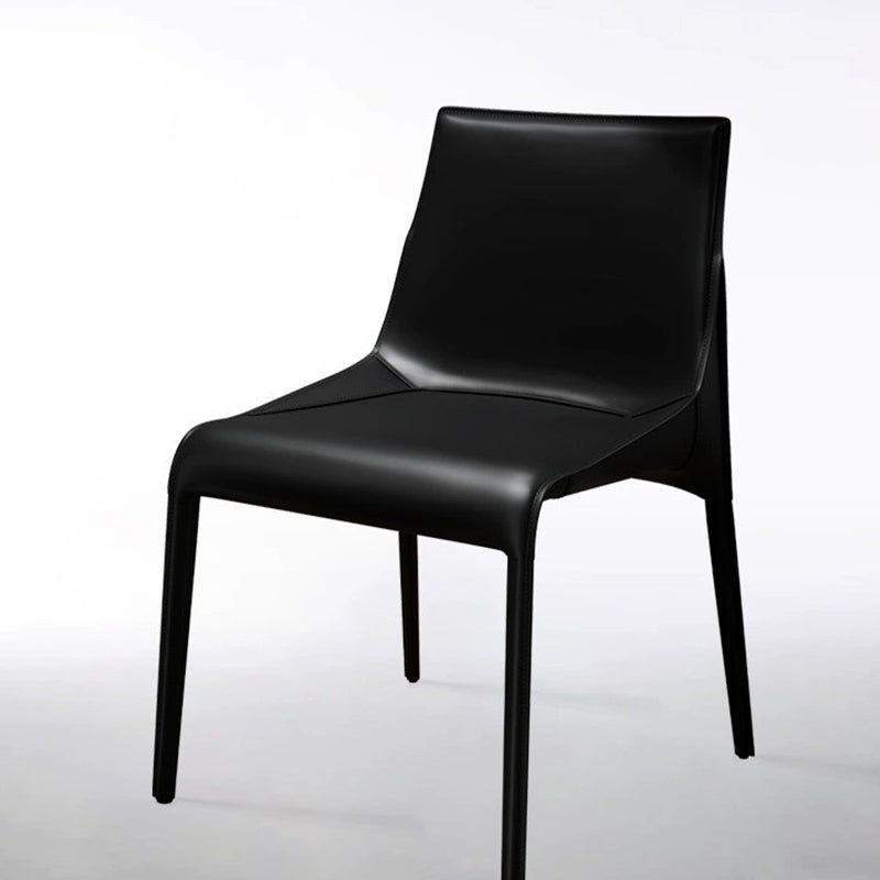 Chaise de salle à manger sans accoudoirs au design moderne minimaliste, rectangulaire, avec dossier en cuir de selle et acier au carbone, pour salle à manger et cuisine 