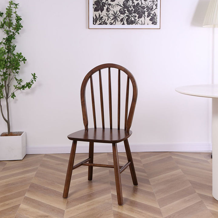 Silla de comedor de madera maciza curva nórdica contemporánea con respaldo sin brazos para comedor y cocina 
