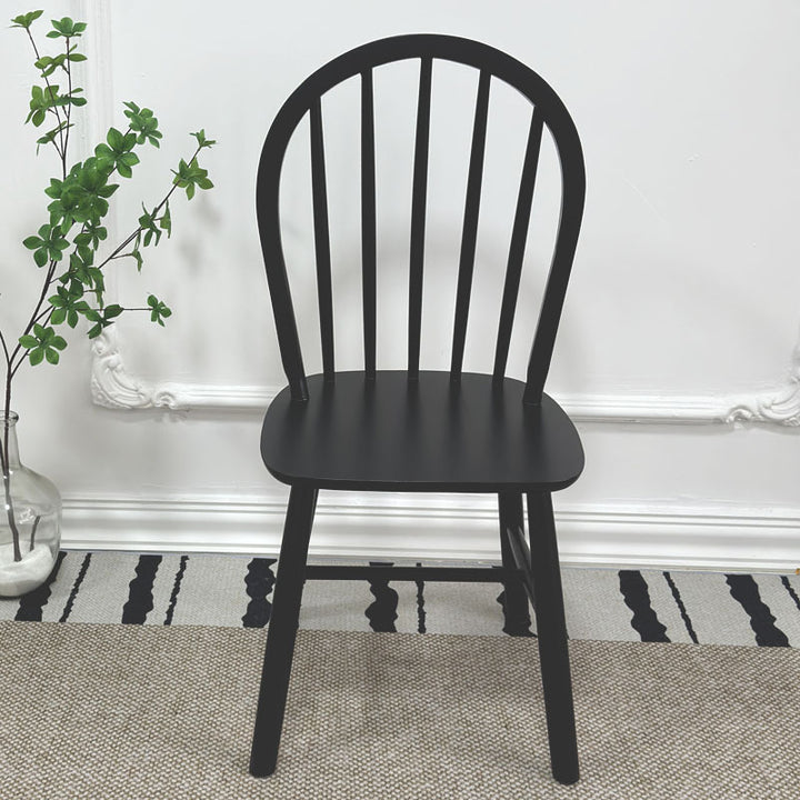 Silla de comedor de madera maciza curva nórdica contemporánea con respaldo sin brazos para comedor y cocina 