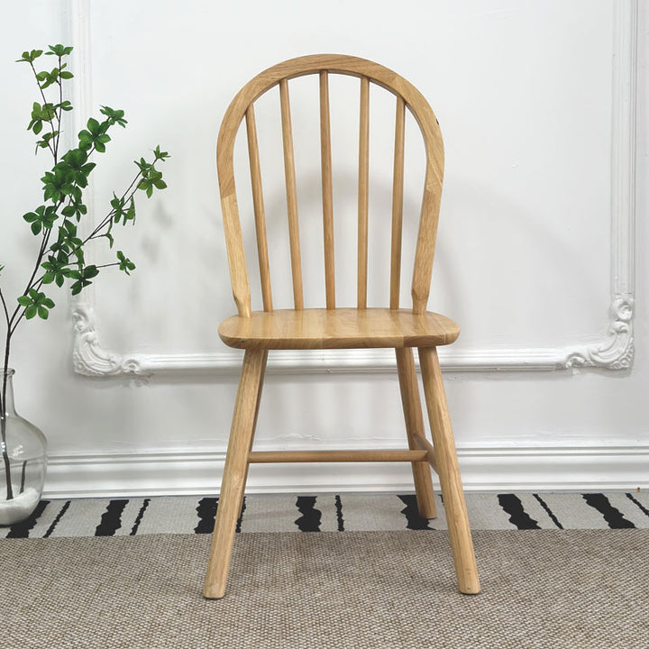 Silla de comedor de madera maciza curva nórdica contemporánea con respaldo sin brazos para comedor y cocina 