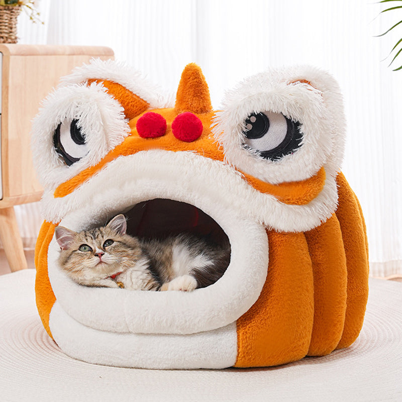 Lit pour chat en velours et coton au design contemporain créatif en forme de lion pour chambre à coucher 