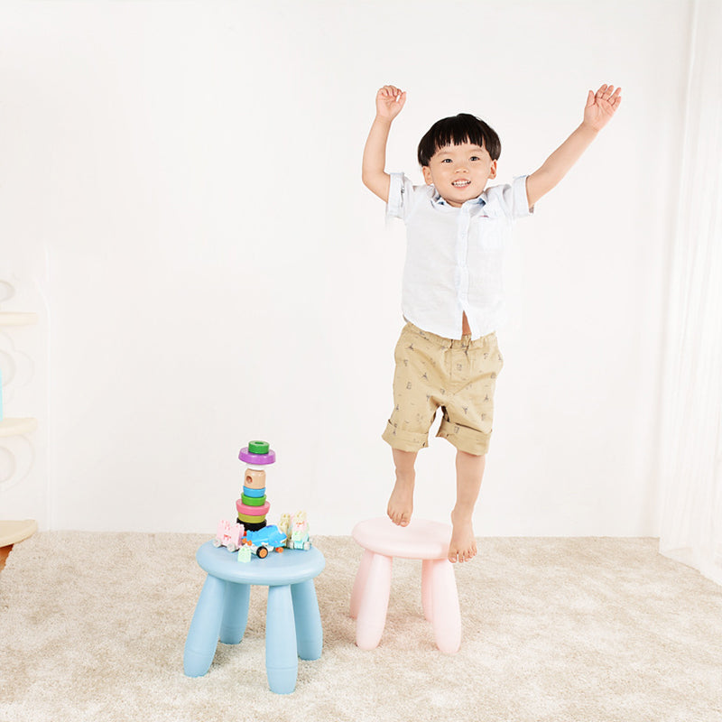 Tabouret bas cylindrique minimaliste moderne en PP pour enfant, sans dossier ni accoudoirs, pour salon 