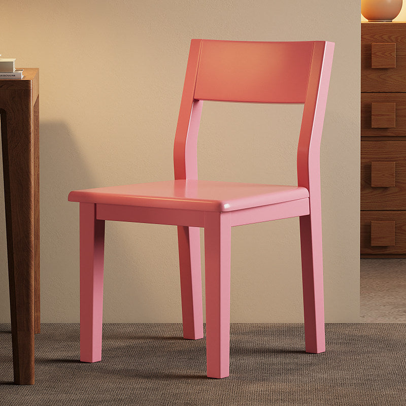 Silla de comedor contemporánea nórdica rectangular de madera maciza de caucho con respaldo sin brazos para comedor y cocina 